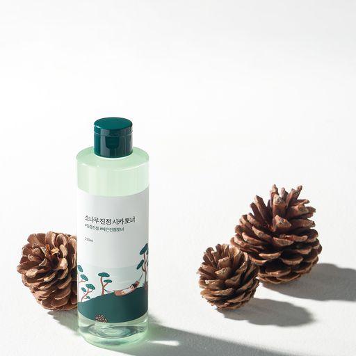 Round Lab – Beruhigender Cica-Toner mit Kiefernholz, 250 ml